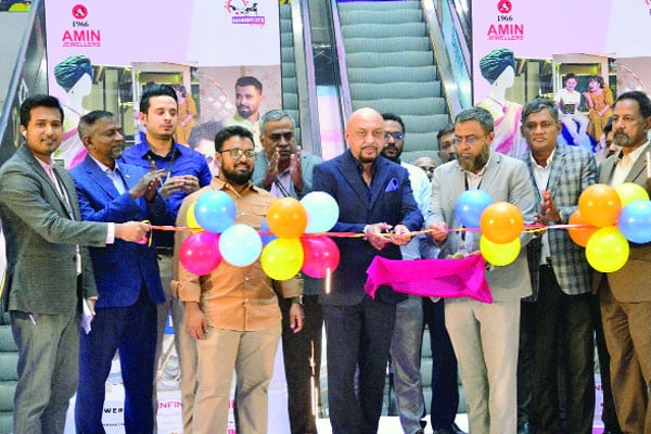 বসুন্ধরা সিটিতে ক্লিয়ারেন্স সেল ও ফ্যাশন ফেস্ট ’২৫