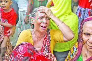 সাততলা বস্তিতে আবার আগুন