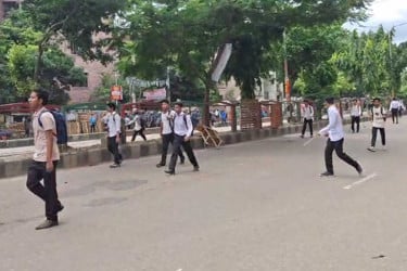 ঢাকা কলেজ ও সিটি কলেজের শিক্ষার্থীদের আবারও সংঘর্ষ