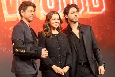 শাহরুখপুত্রের পরিচালনায় সালমান, রণবীর, ববি ও করণ