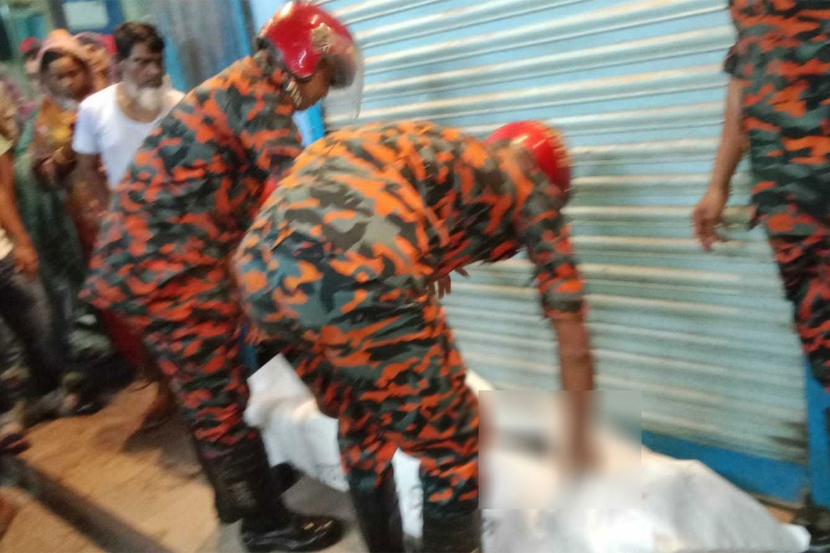 ঢাকা-মাওয়া এক্সপ্রেসওয়েতে গাড়িচাপায় বাইকের ৩ আরোহী নিহত