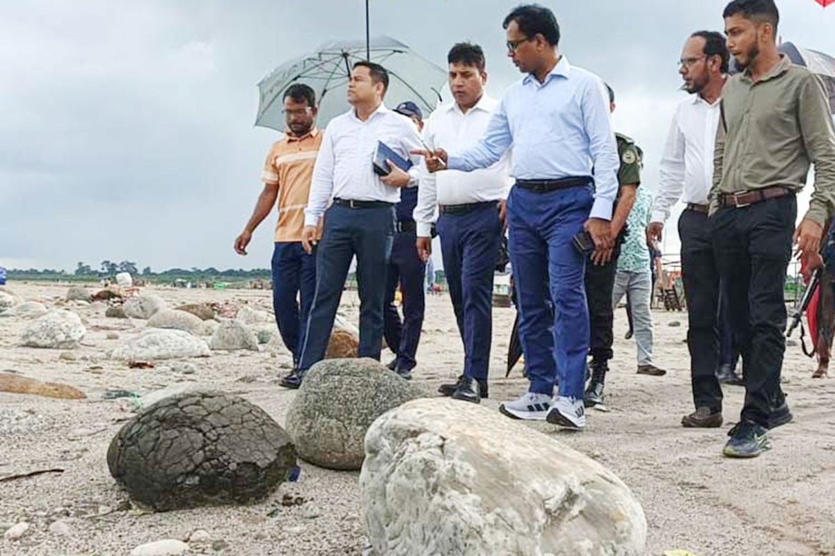 দায়িত্ব নিয়েই সারওয়ার গেলেন ‘সাদাপাথরে’, চালালেন অভিযান