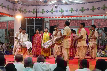 কোটালীপাড়ায় ৩২ প্রহরব্যাপী মহানাম যজ্ঞানুষ্ঠান