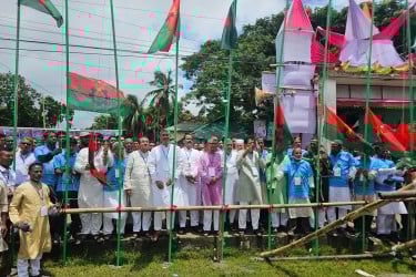 তারেক রহমানের নেতৃত্বে দেশ গড়ার চ্যালেঞ্জ হাতে নিয়েছি : এ্যানি