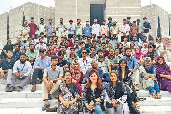 স্থাপত্য শিক্ষা যেখানে উৎসব ও সৃজনশীলতার মেলবন্ধন