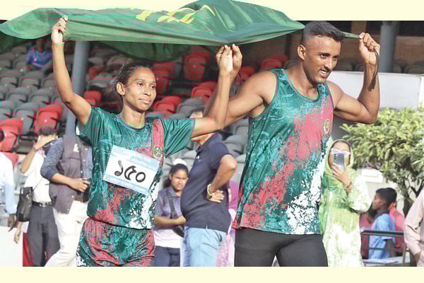 ২০০ মিটারে সেরা তারেক শরীফা