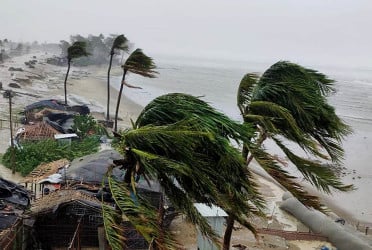 সন্ধ্যার মধ্যে যেসব অঞ্চলে ঝড়ের আভাস