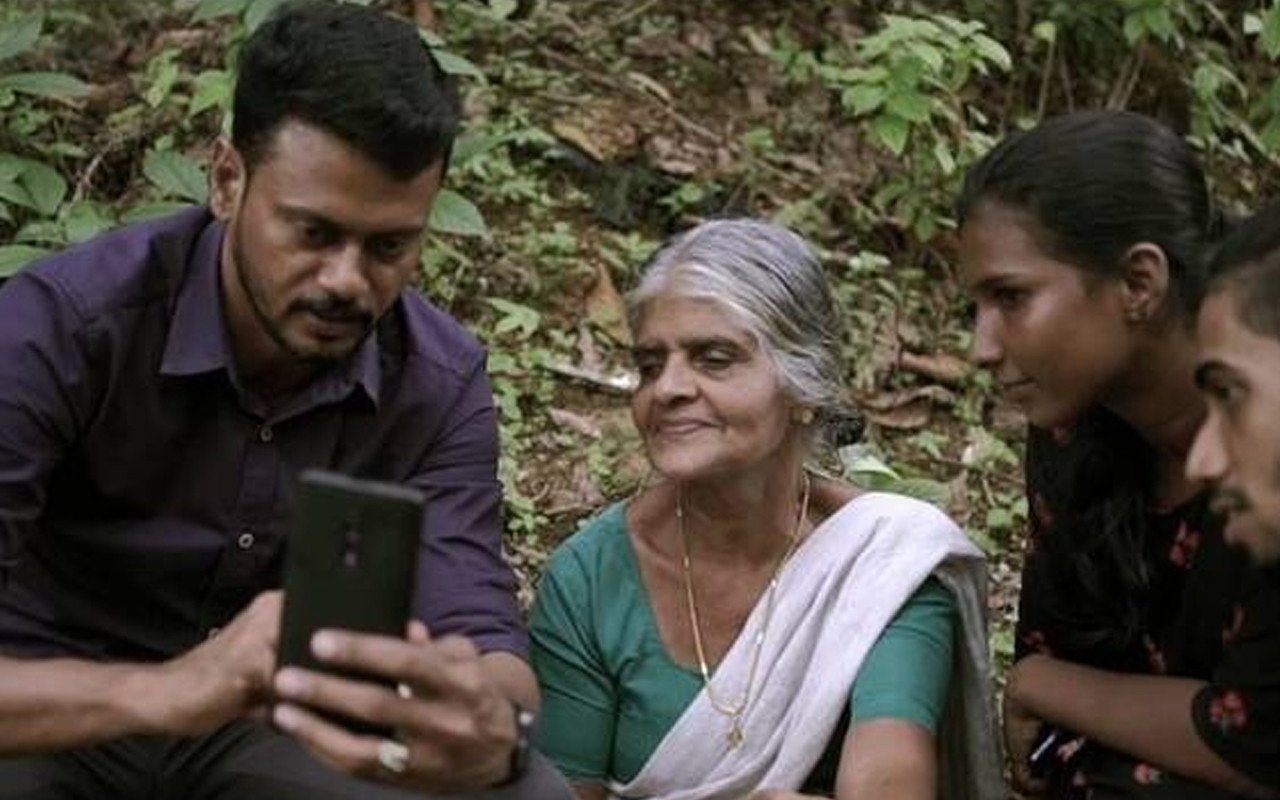 যেভাবে শতভাগ ‌‘ডিজিটাল সাক্ষরতা’ অর্জন করল কেরালা