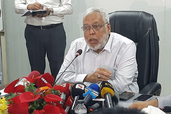 ‘ঝুঁকিপূর্ণ ও যানজটের কারণ হওয়ায় ঢাকা শহর থেকে অটোরিকশা উঠিয়ে দেওয়া উচিত’
