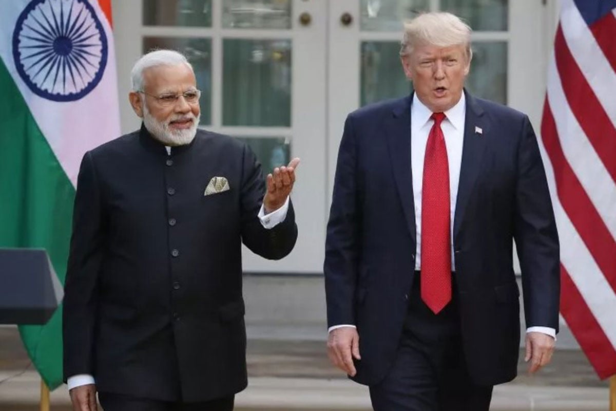 অতিরিক্ত শুল্ক এড়াতে যুক্তরাষ্ট্রে নতুন লবিস্ট ফার্ম নিয়োগ ভারতের