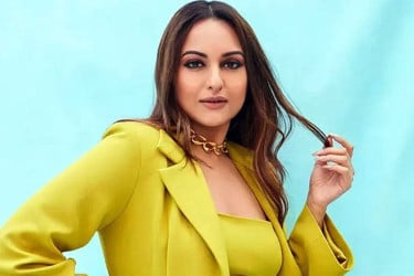 ডিসেম্বরেই শুরু হচ্ছে সোনাক্ষীর ‘দাহাড় ২’ শুটিং
