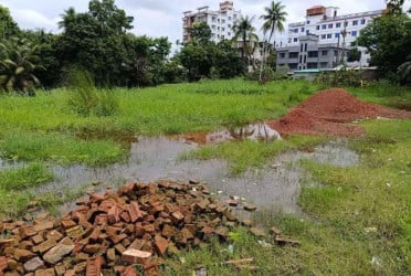দখল-দূষণে বিলীনপ্রায় ঐতিহ্যবাহী রায়বাহাদুরের দিঘী