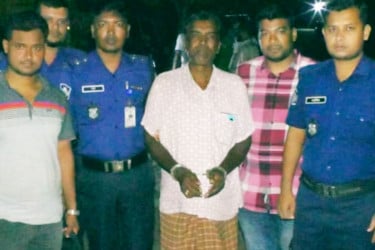 বরিশালে গ্রাম্য চিকিৎসকের অপচিকিৎসায় বৃদ্ধার মৃত্যুর অভিযোগ