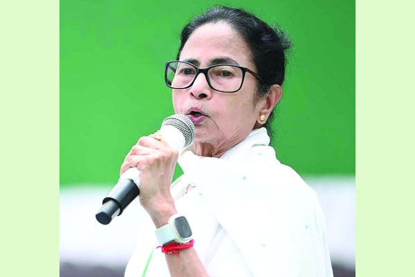 বাংলাদেশি তকমা দিয়ে পুশ ব্যাক করা হচ্ছে