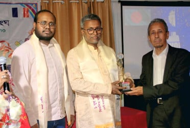 প্যারিসে বিকশিত নারী সংঘের এক যুগপূর্তি অনুষ্ঠান