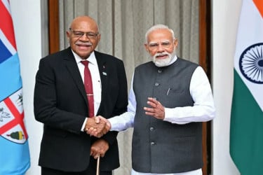 আপনার প্রতি কেউ একজন তেমন খুশি নন, মোদিকে ফিজির প্রধানমন্ত্রী