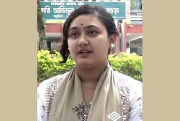 লোকগীতি গেয়ে দেশসেরা বগুড়ার অনসূয়া