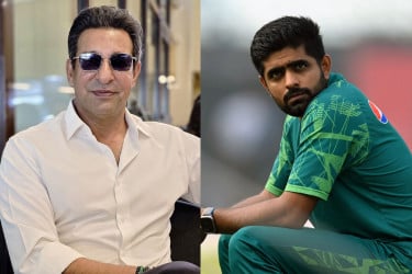 বাবরকে এশিয়া কাপে না নেওয়ায় হতাশ ওয়াসিম আকরাম