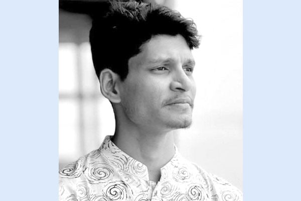 সাংবাদিক মেহেদী বাঁচতে চান