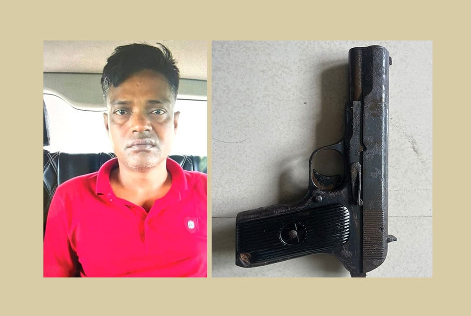 মোংলায় চট্টগ্রাম থেকে পুলিশের লুট হওয়া পিস্তল উদ্ধার, গ্রেপ্তার ১