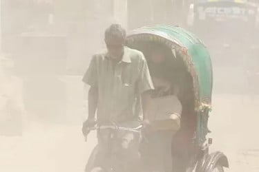 আজ ঢাকার বাতাসের মান কেমন