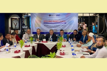 ১৮ মাসে ১ কোটি চাকরি সৃষ্টিতে বিএনপির পূর্ণ প্রস্তুতি রয়েছে : আমীর খসরু