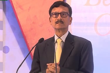 পুরোনো রাজনৈতিক ব্যবস্থায় ফিরতে চাই না: পররাষ্ট্র উপদেষ্টা