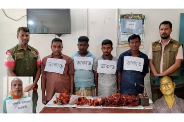 ডিবি পুলিশের হাতে গ্রেফতার ৫ ডাকাত