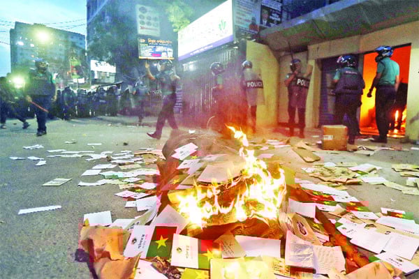 রণক্ষেত্র কাকরাইল, উত্তপ্ত রাজনীতি