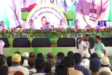 ফেব্রুয়ারিতে নির্বাচন বানচালের চেষ্টা করা হচ্ছে : এ্যানি