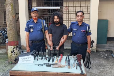 জামালপুরে অস্ত্রসহ যুবক গ্রেফতার