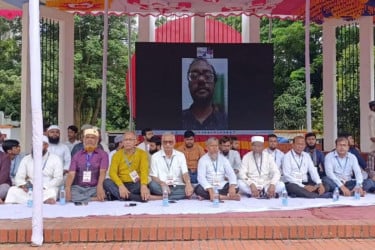 বরিশালে জুলাই যোদ্ধা স্মৃতিচারণ ও সংবর্ধনা অনুষ্ঠিত