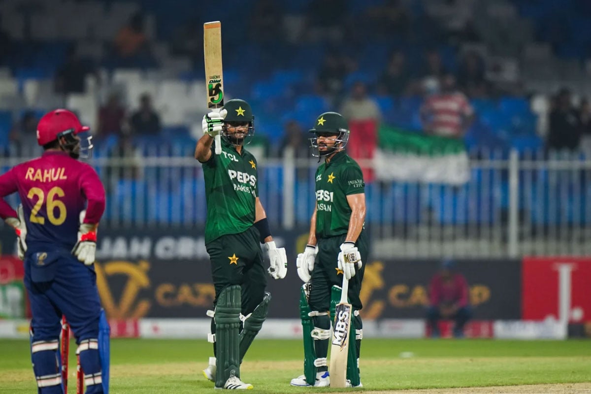 সাইম ও নওয়াজের ব্যাটে পাকিস্তানের টানা দ্বিতীয় জয়