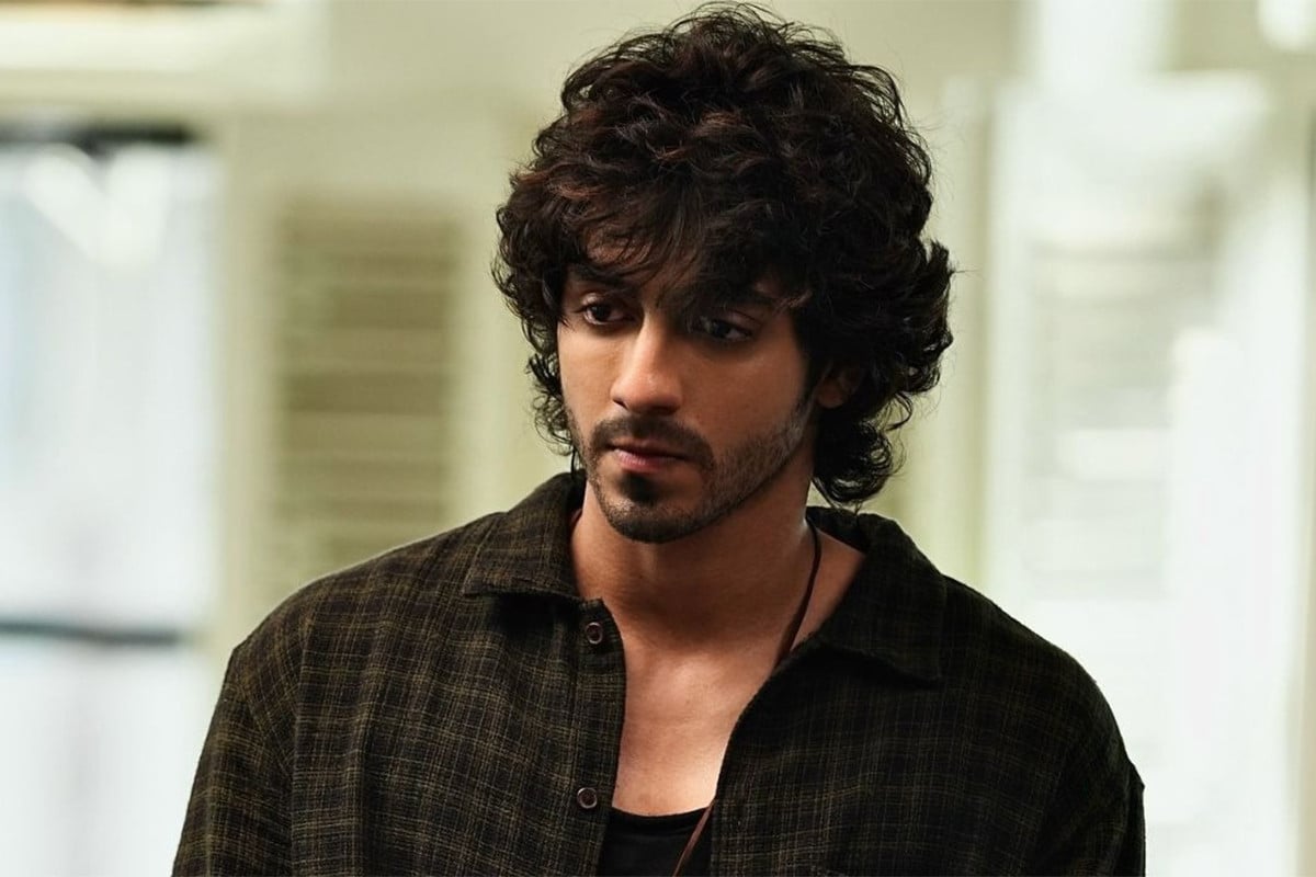 কাছের মানুষের মৃত্যুতে ভেঙে পড়েছিলেন আহান