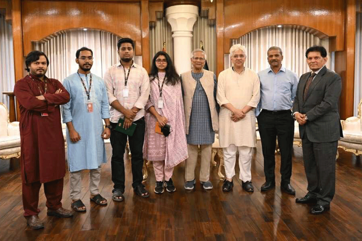 যমুনায় এনসিপির প্রতিনিধি দল