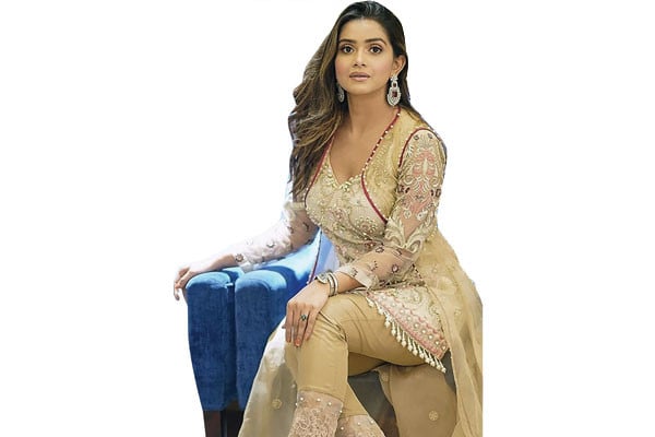রূপার ছায়ায় তিশা...
