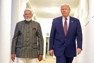 ভারত সফরের পরিকল্পনা বাতিল করেছেন প্রেসিডেন্ট ট্রাম্প