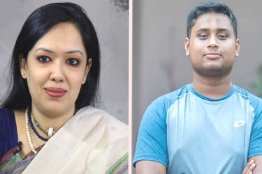 হাসনাত আবদুল্লাহর জন্য উপহার পাঠালেন রুমিন ফারহানা