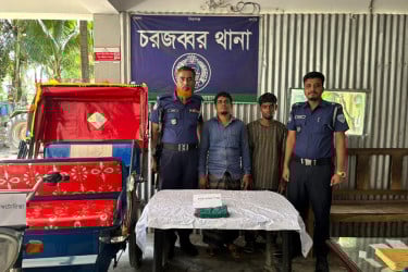 অটোরিকশা চালককে ঘুমের ওষুধ খাইয়ে হত্যা, গ্রেপ্তার ২