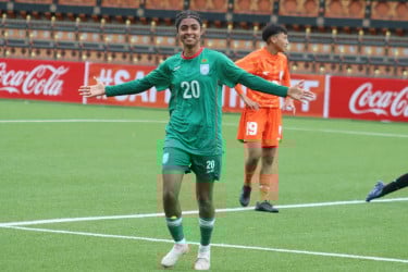 ভারতকে কাঁদিয়ে বাংলাদেশের জয়