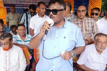 দেশের মানুষ এখন ভোটমুখী: দুলু