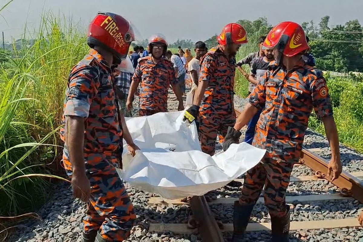 মুন্সিগঞ্জে রেললাইনে অজ্ঞাত নারীর খণ্ড-বিখণ্ড মরদেহ উদ্ধার