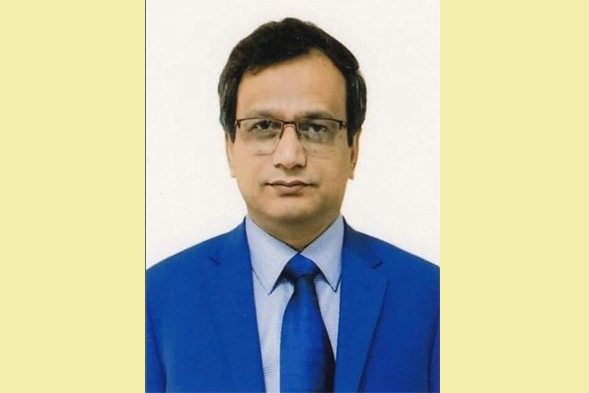 হত্যা মামলায় গ্রেফতার সাবেক সিনিয়র সচিব জিয়াউল