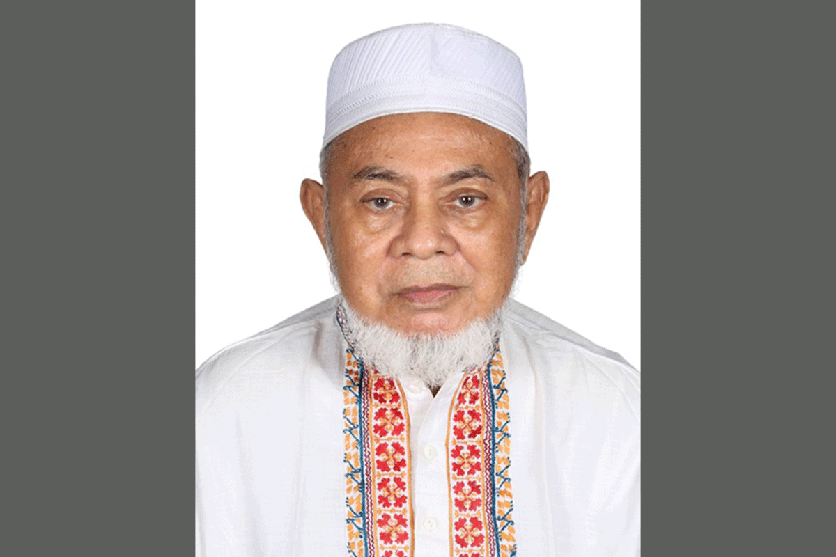 হাসান আহমেদ চৌধুরী কিরণের বাবা ব্যবসায়ী মকবুলের ইন্তেকাল