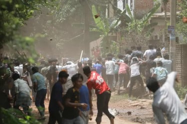 চবিতে আজও ক্লাস-পরীক্ষা বন্ধ, ক্যাম্পাসে সুনসান নীরবতা
