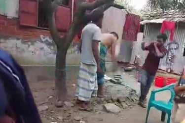 চুরির অপবাদে কিশোরকে বাড়ি থেকে ধরে নিয়ে এসে নির্যাতনের অভিযোগ