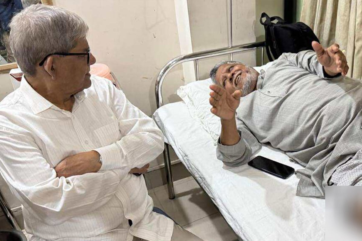 জাগপা সভাপতিকে দেখতে হাসপাতালে মির্জা ফখরুল