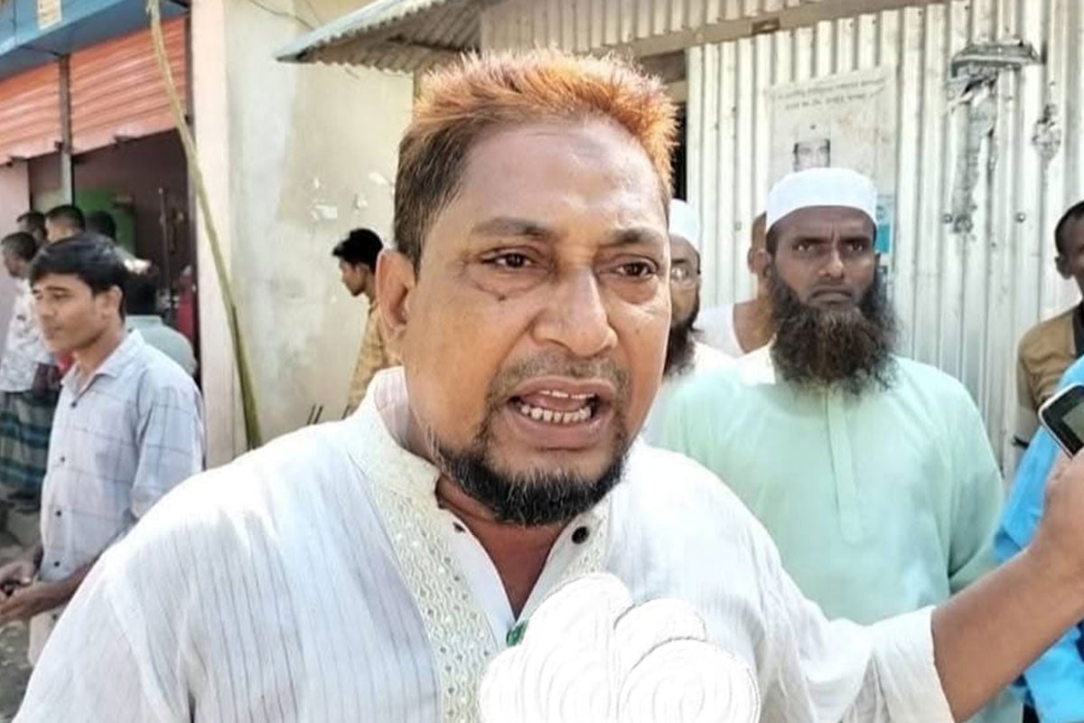 কবিরহাটে সরকারি চাল বিক্রির অভিযোগে বিএনপি নেতা গ্রেফতার