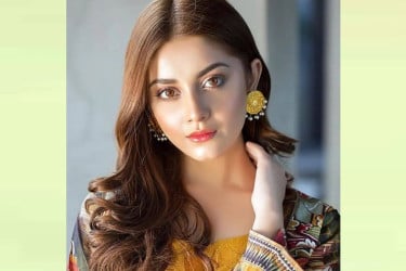 যে অভিযোগ তুলে অভিনয় ছাড়ার ঘোষণা দিলেন পাকিস্তানি অভিনেত্রী