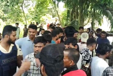 মাইকে ঘোষণা দিয়ে সংঘর্ষ: নিহত ১, আহত অর্ধশতাধিক